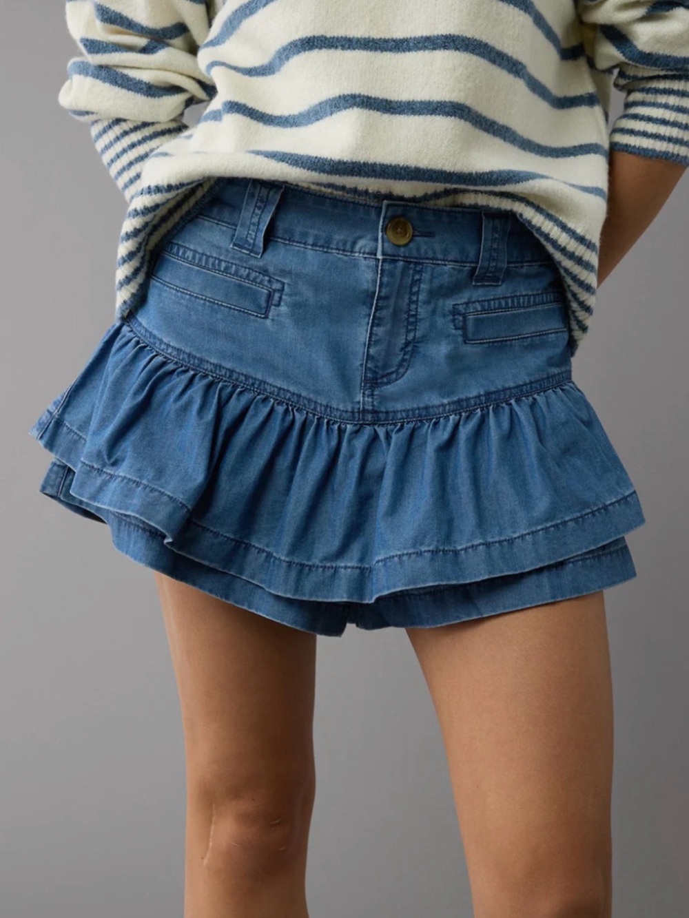 American Eagle AE Mini Ruffle Skort Jean Skirt Size 0 Women’s Ruffled Tiers